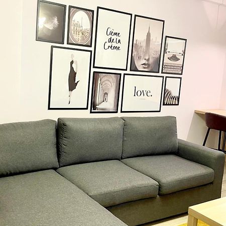 Lovely Apartment Тирана Екстериор снимка